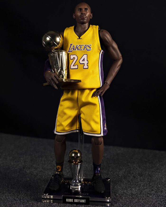 Goat Toys 1/6 Kobe Bryant Retirement Game Set Action Figure