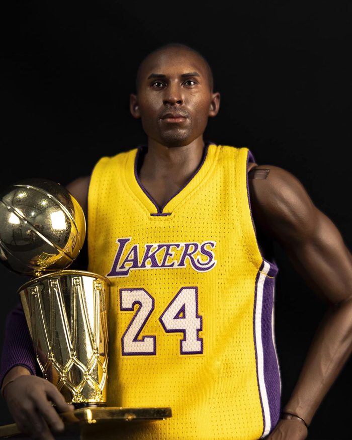 Goat Toys 1/6 Kobe Bryant Retirement Game Set Action Figure